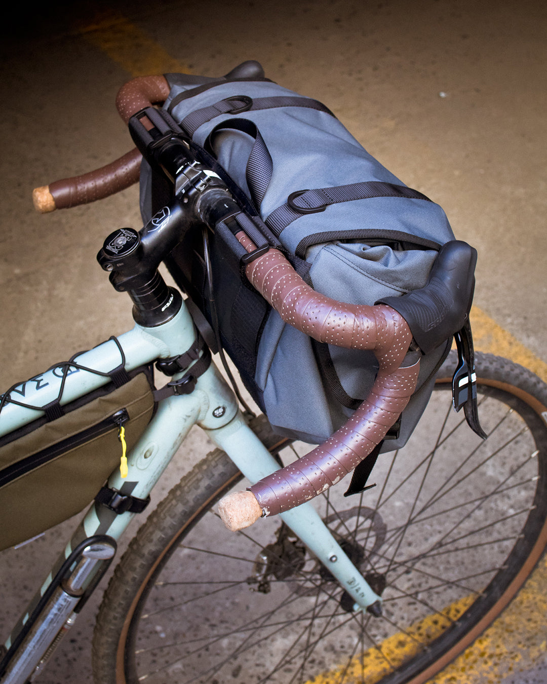 Sendero (18L)